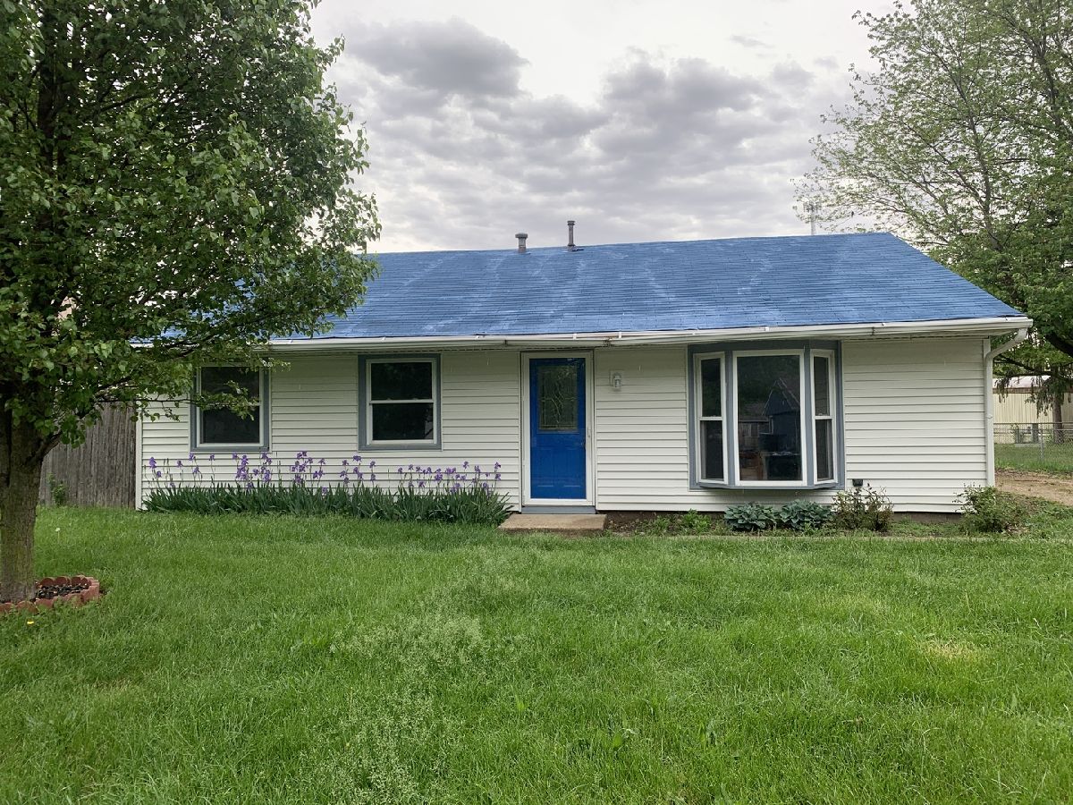 Homes & Condos & Townhomes Sold Westview Pontiac Illinois, 1212 Nixon