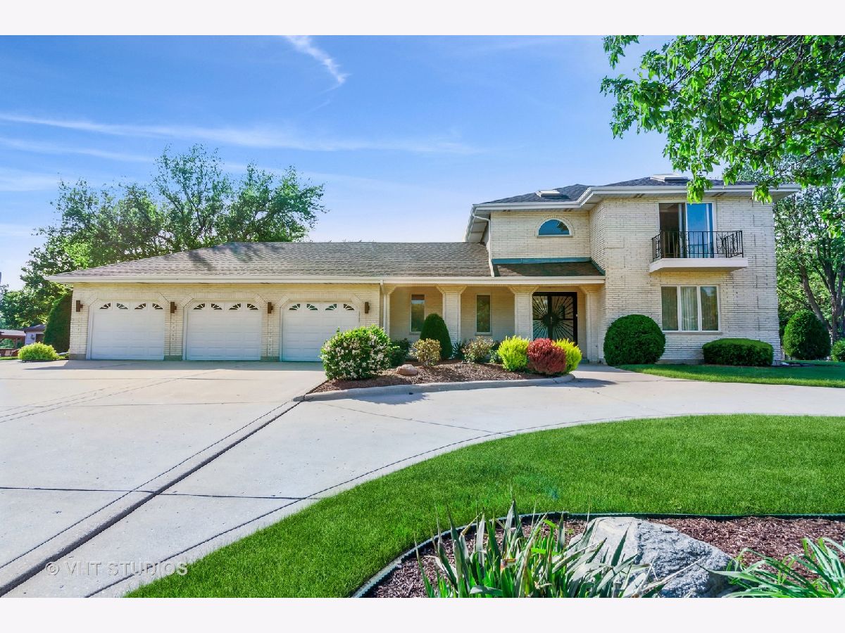Homes & Condos & Townhomes Sold Mallard Lake Estates Bloomingdale Illinois, 198 Canvasback