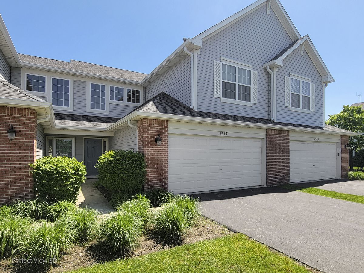 Townhomes Sold Fields Of Cambridge Waukegan Illinois, 1547 Candlestick