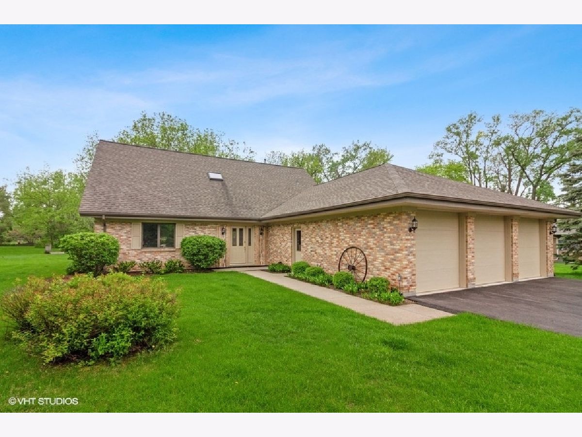 Homes Sold Westwood Lakes Estates Woodstock Illinois, 1519 Seneca