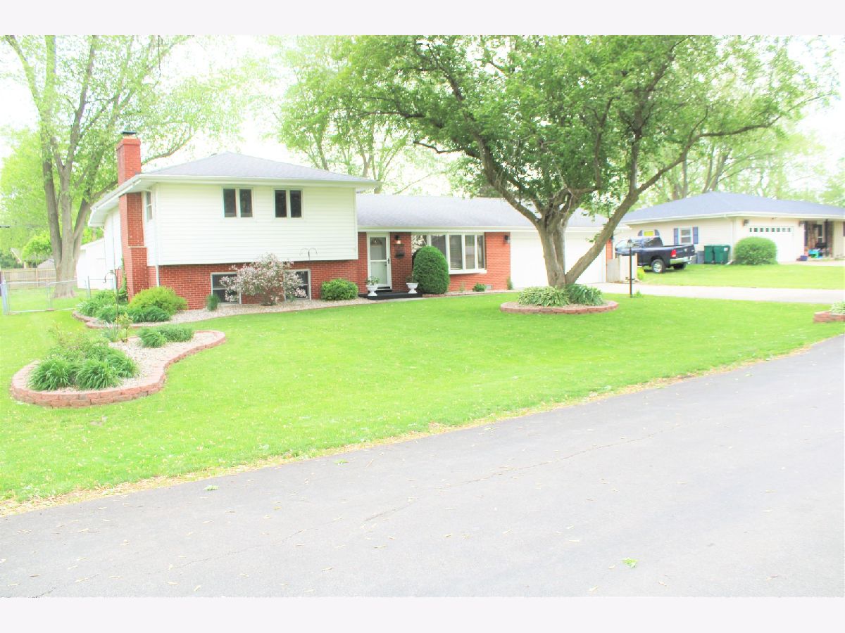 Homes Sold Heil Estates Kankakee Illinois, 867 Prairie View