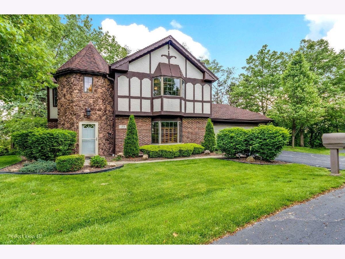 Condos & Townhomes & Homes Sold Edelweiss In The Park Palos Park Illinois, 11739 Black Forest