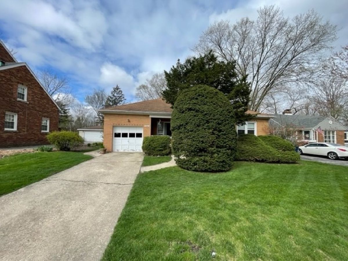 Homes Sold Governors Park Homewood Illinois, 17626 Golfview