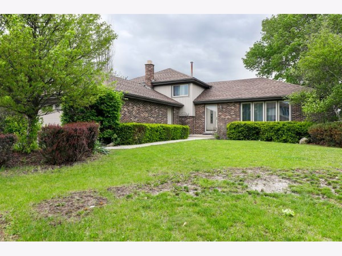 Homes & Townhomes Sold Park Hill Orland Park Illinois, 9120 Helen