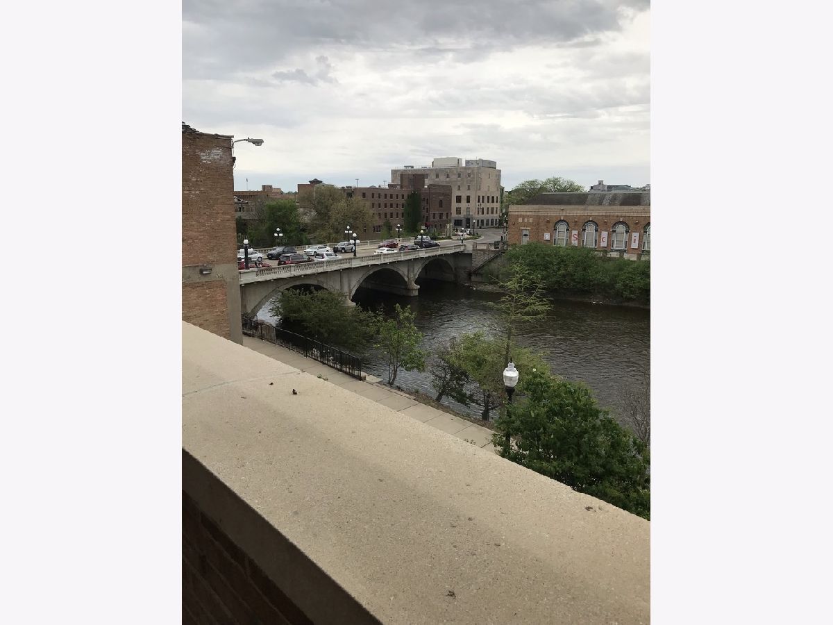 Condominiums Sold Riverstreet Plaza Aurora Illinois