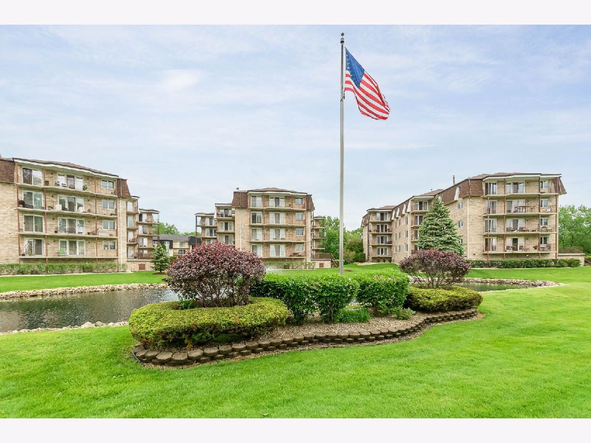 Condominiums Sold Lakeview Club Lansing Illinois, 3680 186th