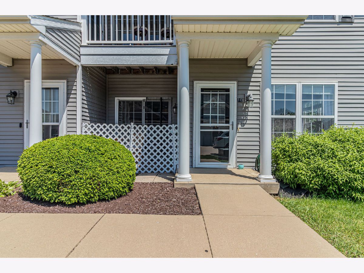 Condos & Townhomes Sold The Courtyards Savoy Illinois, 103 Yorkminster