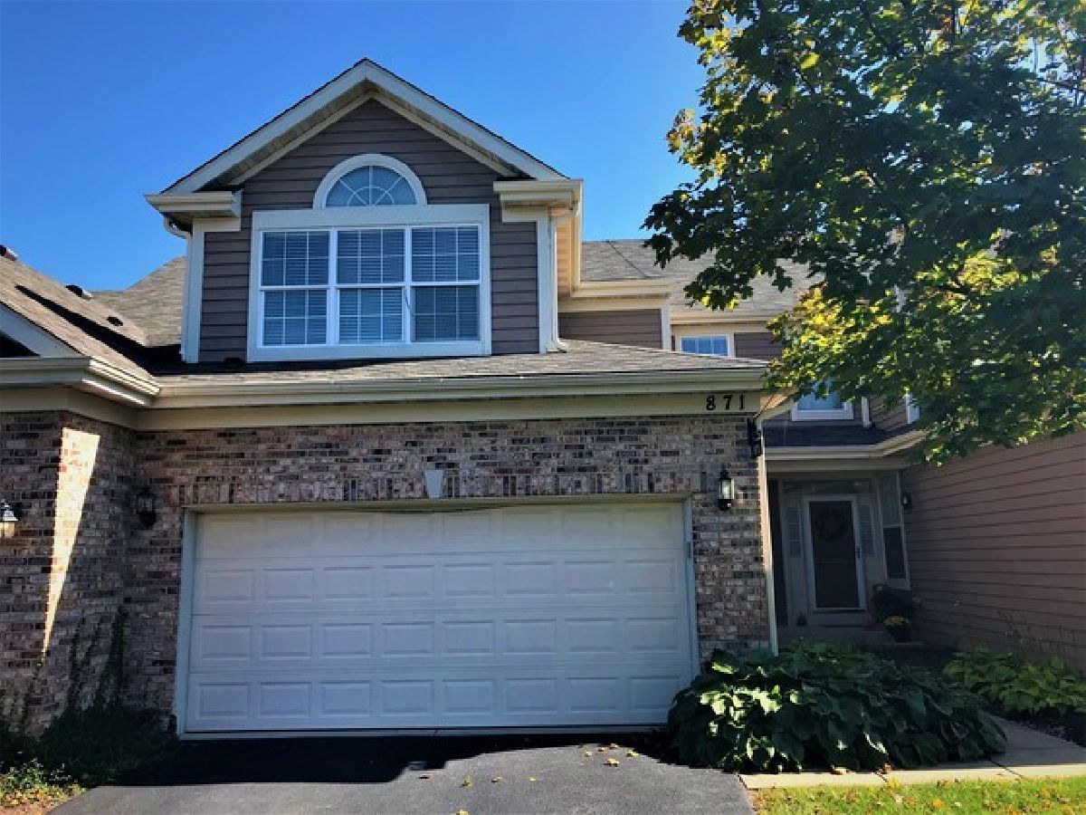 Townhomes Rented Deer Crossing Naperville Illinois, 871 Havenshire