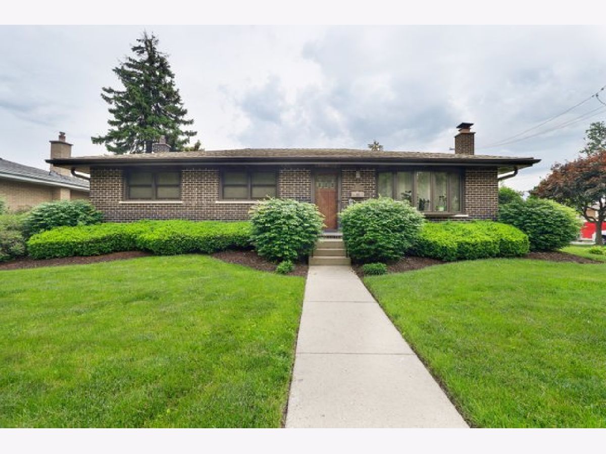 Homes Sold Sherwood Forest Wood Dale Illinois, 203 Mill