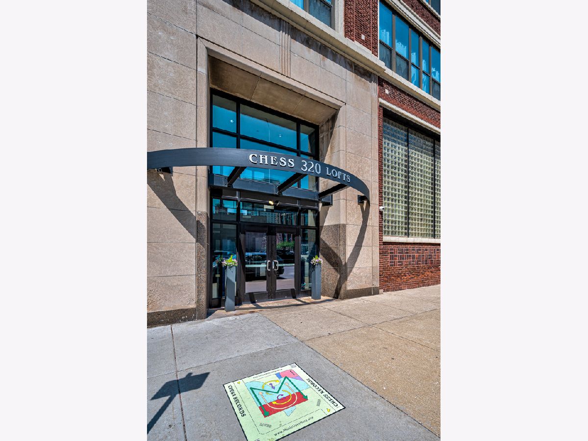 Condominiums Rented Chess Lofts Chicago Illinois, 320 21st