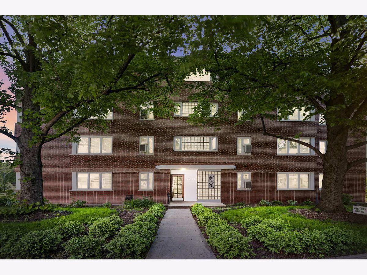 Condominiums Sold River Forest Garden River Forest Illinois, 7200 Oak