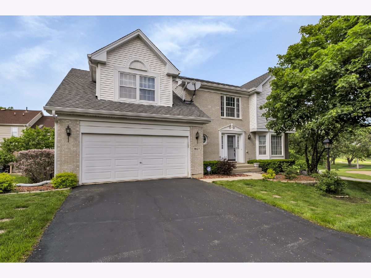 Homes Sold Hilldale Green Hoffman Estates Illinois, 1627 Mccormack