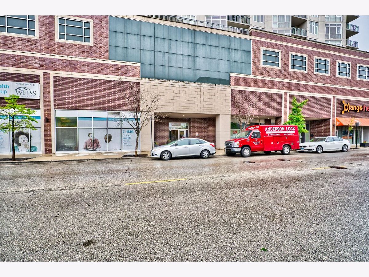 Condominiums Rented Edgewater Terrace Chicago Illinois, 1134 Granville