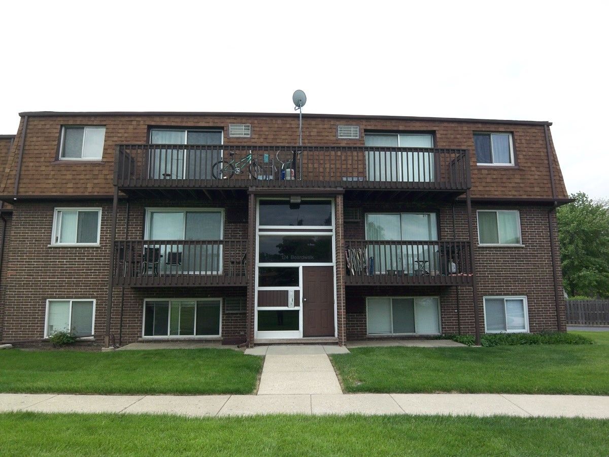 Condominiums Sold Boardwalk Elk Grove Village Illinois, 124 Boardwalk
