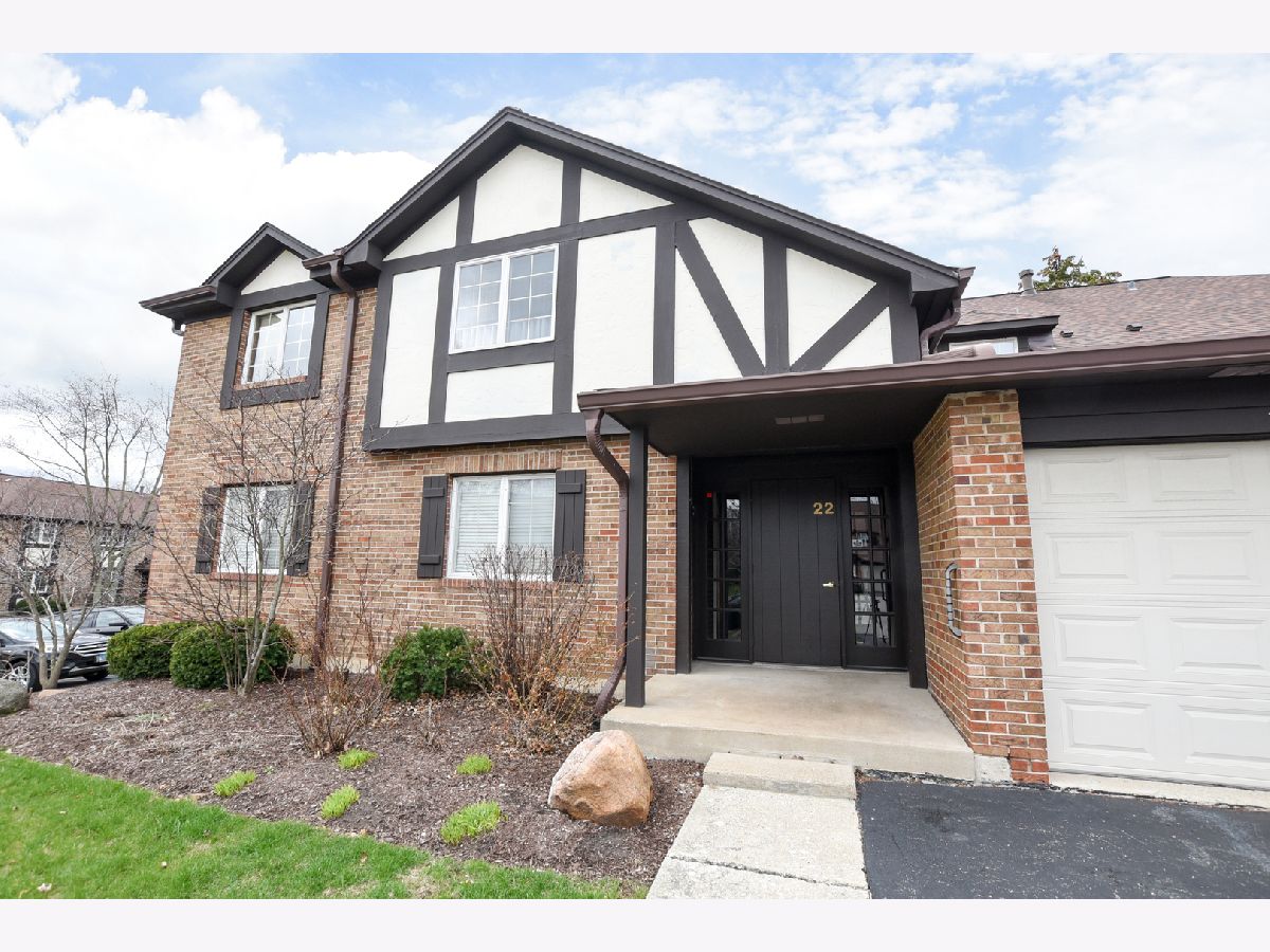 Condominiums & Homes Sold Indian Ridge Indian Head Park Illinois, 22 Sauk