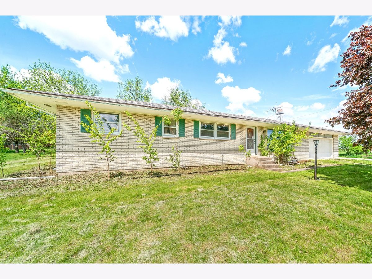  Sold Compton Illinois, 330 Maple