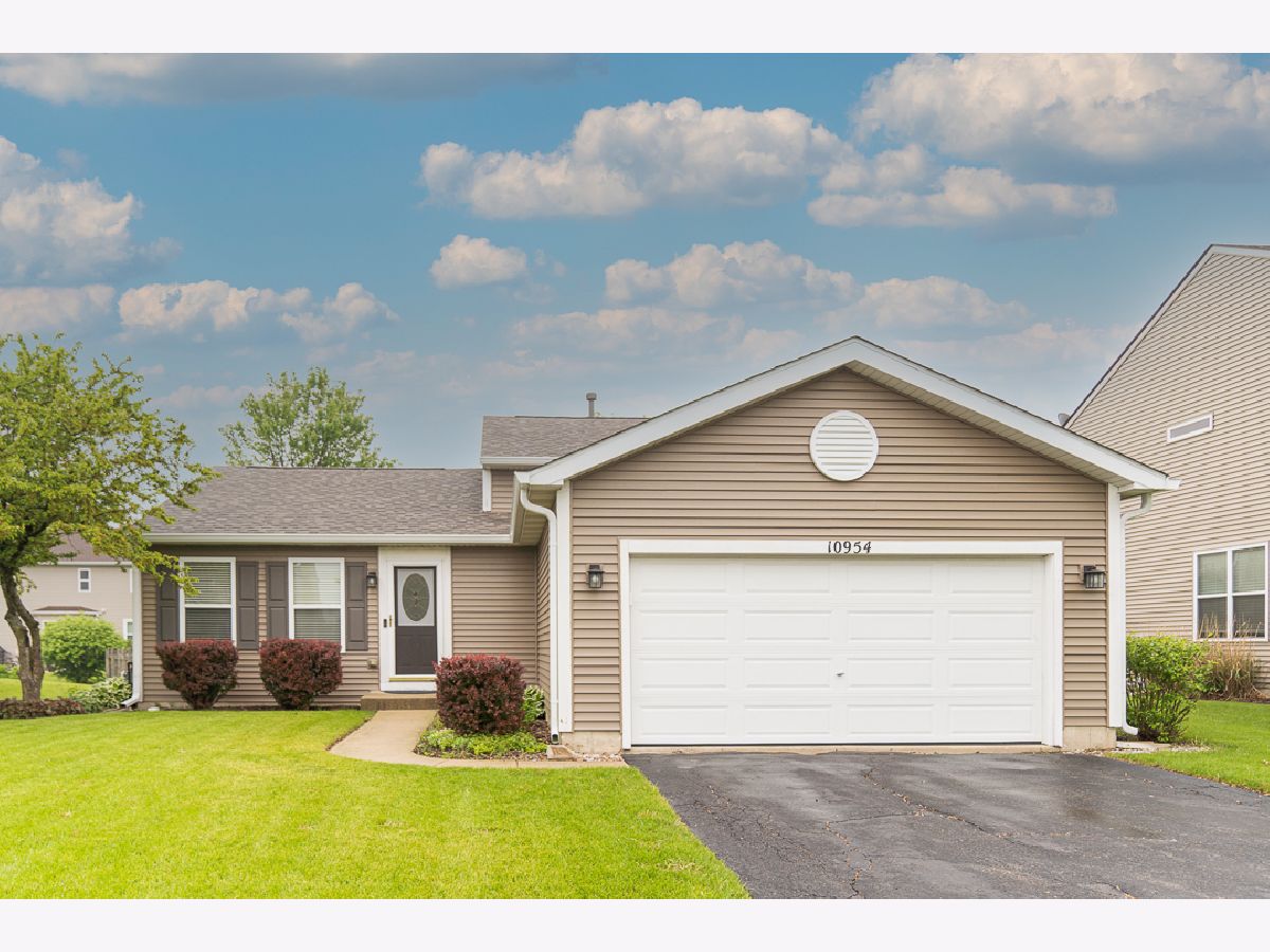 Homes Sold Huntley Meadows Huntley Illinois, 10954 Madison