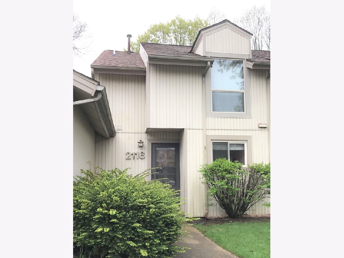 Condominiums & Homes Sold Colony West Champaign Illinois, 2116 Melrose