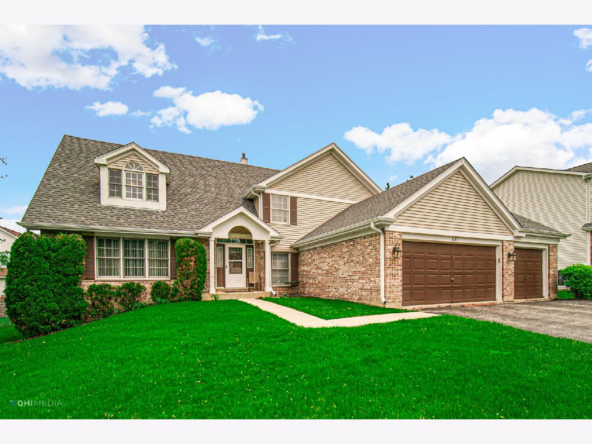Homes Sold Royal Hill Algonquin Illinois, 671 Majestic