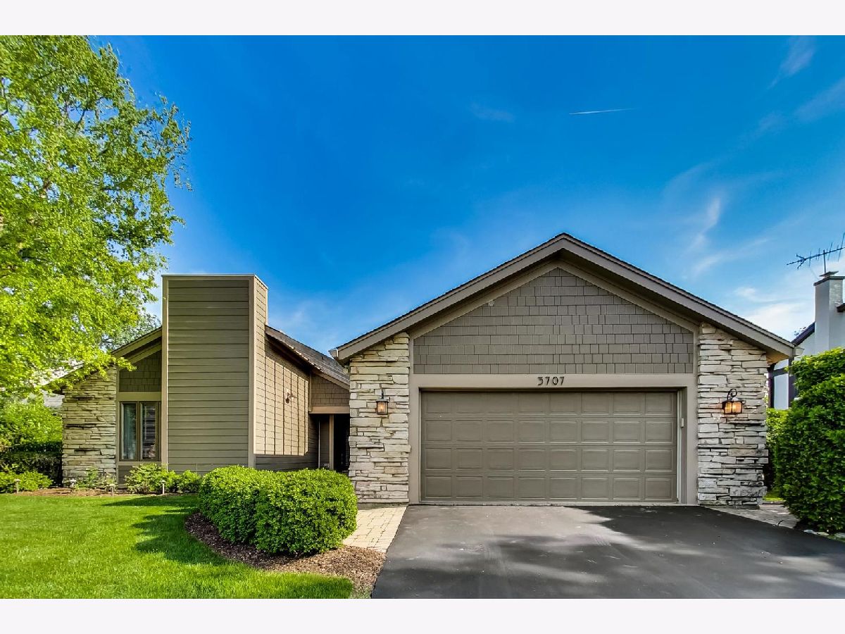 Homes Sold Huntington Northbrook Illinois, 3707 Russett