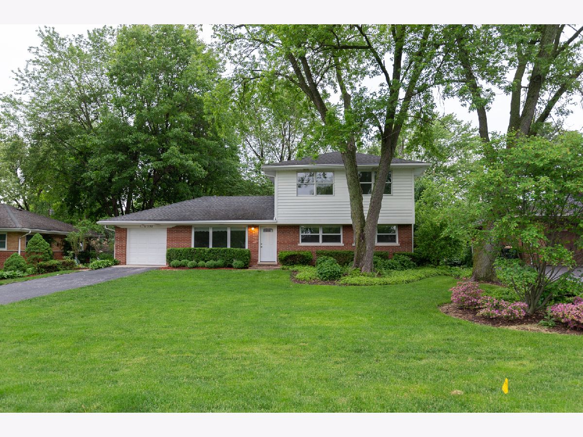 Homes Sold Spring Acres Burr Ridge Illinois, 16w328 95th