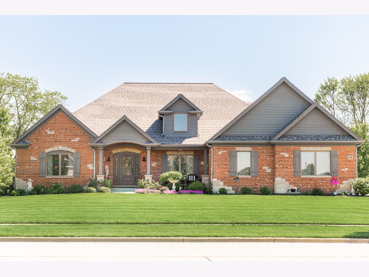 Homes Sold Merry Oaks Sycamore Illinois, 246 Merry Oaks