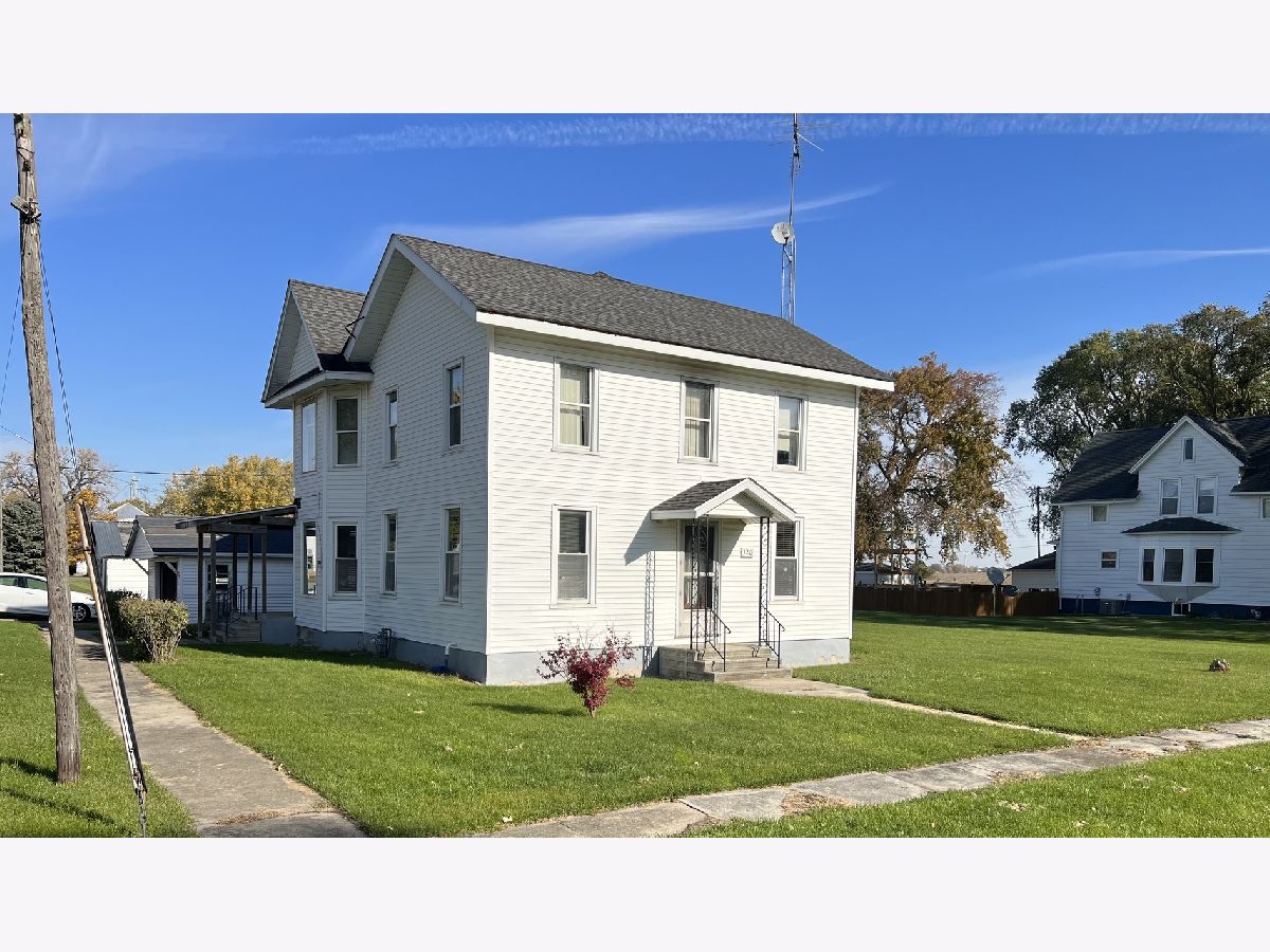  Rented Kinsman Illinois, 120 Emmet