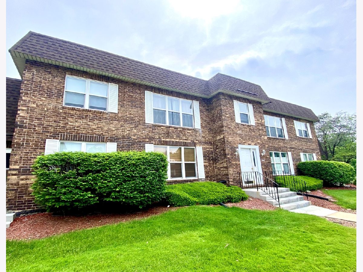 Condos & Townhomes Sold Harwood Court Homewood Illinois, 18527 Harwood