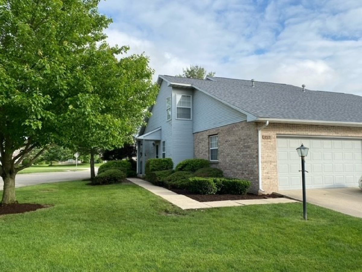 Homes & Condos & Townhomes Sold Arbor Meadows Savoy Illinois, 1025 Pheasant