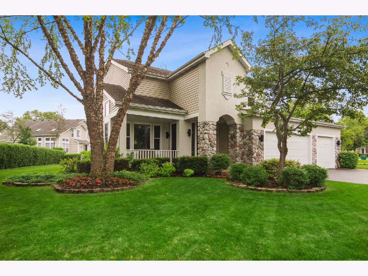 Homes Sold Mirielle Buffalo Grove Illinois, 2431 Chambourd