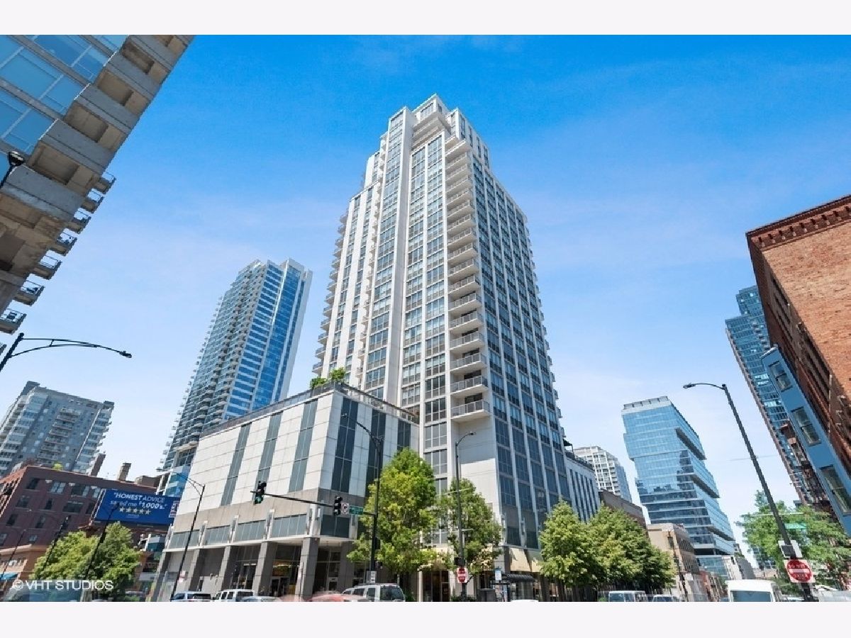 Condominiums Sold The Grand On Grand Chicago Illinois, 200 Grand