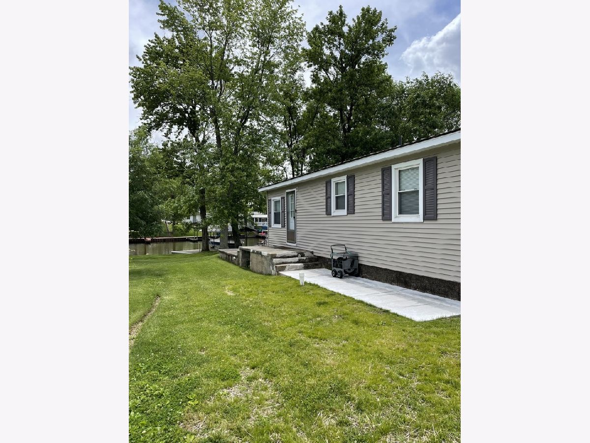  Sold Neoga Illinois, 6 Clear Creek