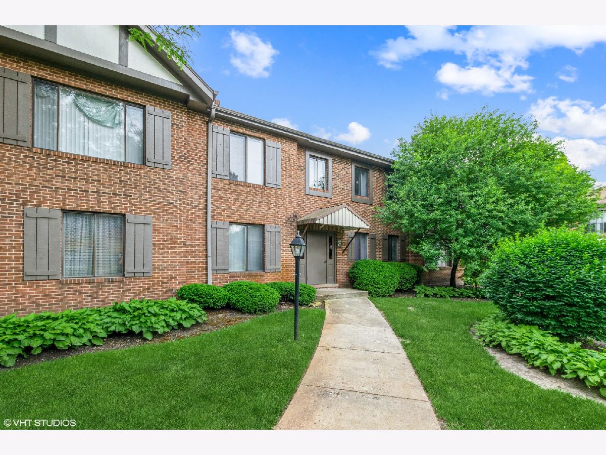 Condos & Townhomes Sold Colonial Heights Palos Heights Illinois, 69 Parliament