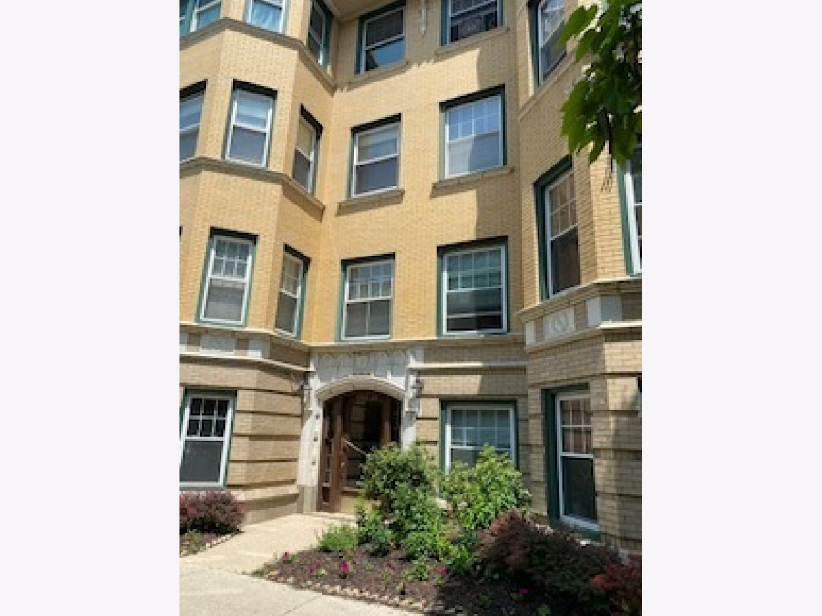 Condos & Townhomes Sold Catalpa Winthrop Chicago Illinois, 1060 Catalpa