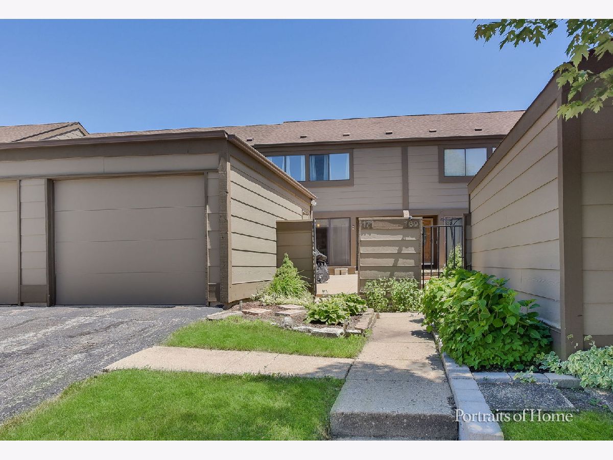 Townhomes & Homes Sold Glengarry Geneva Illinois, 171 Aberdeen