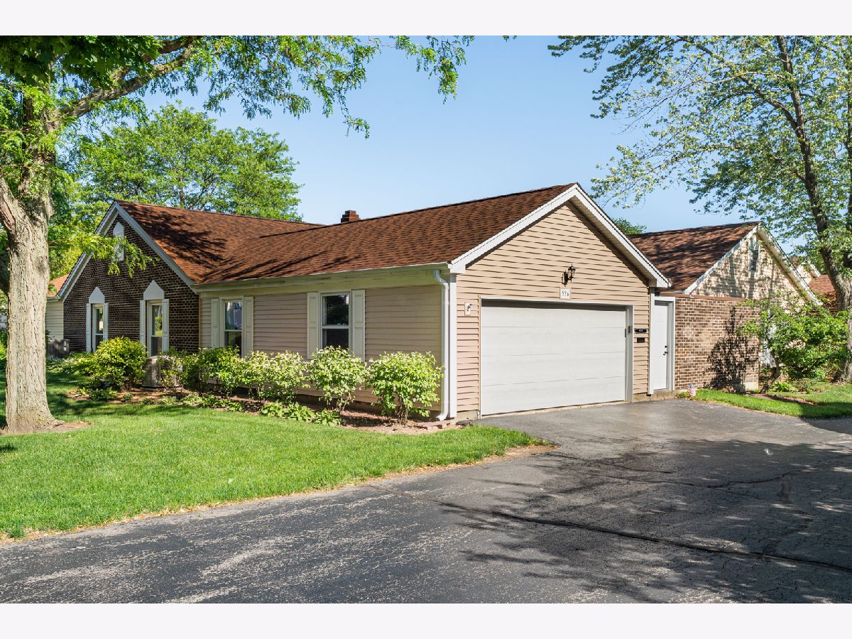 Townhomes Sold Dartmouth Village Wheaton Illinois, 996 Dartmouth
