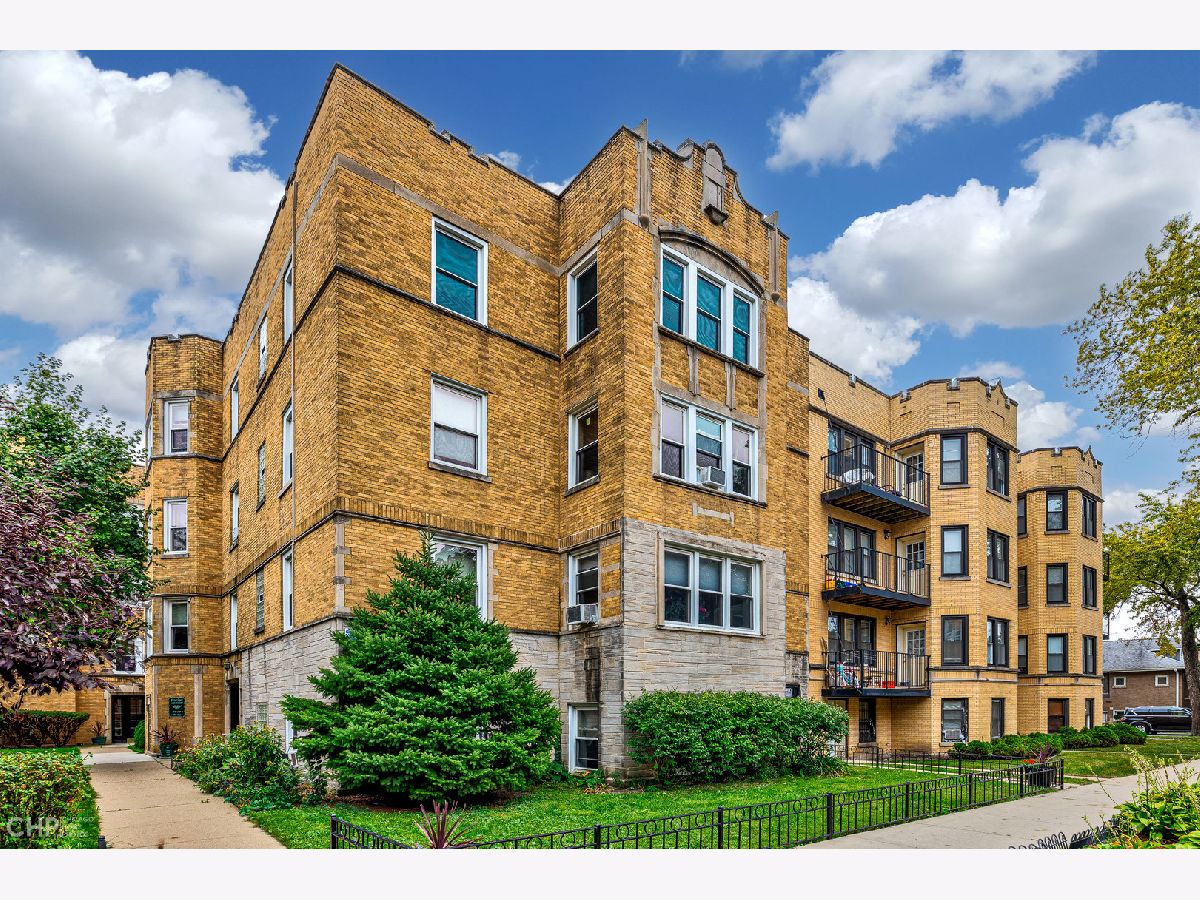 Condos & Townhomes Sold Mozart Manor Condominiums Chicago Illinois, 6509 Mozart