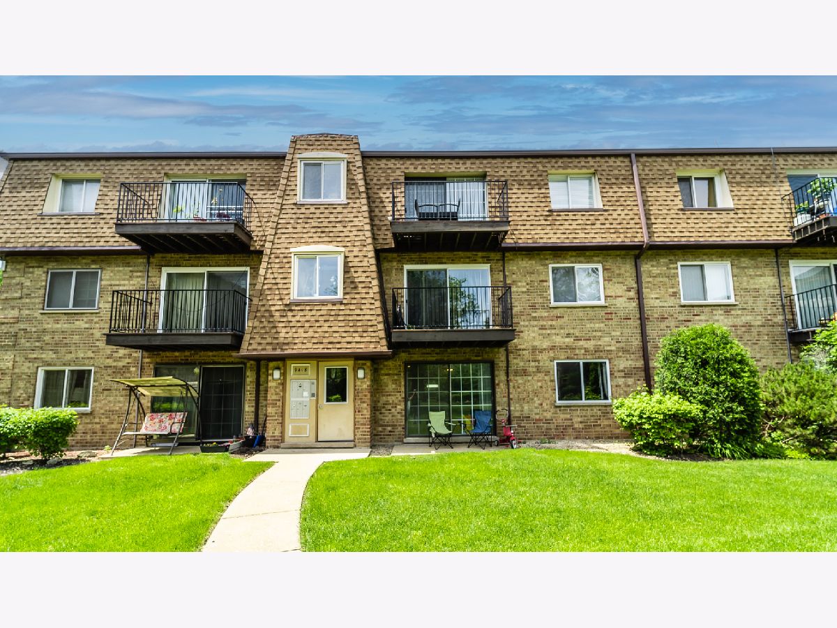 Bay Colony Des Plaines IL, Condominiums For Sale & For Rent Sadie