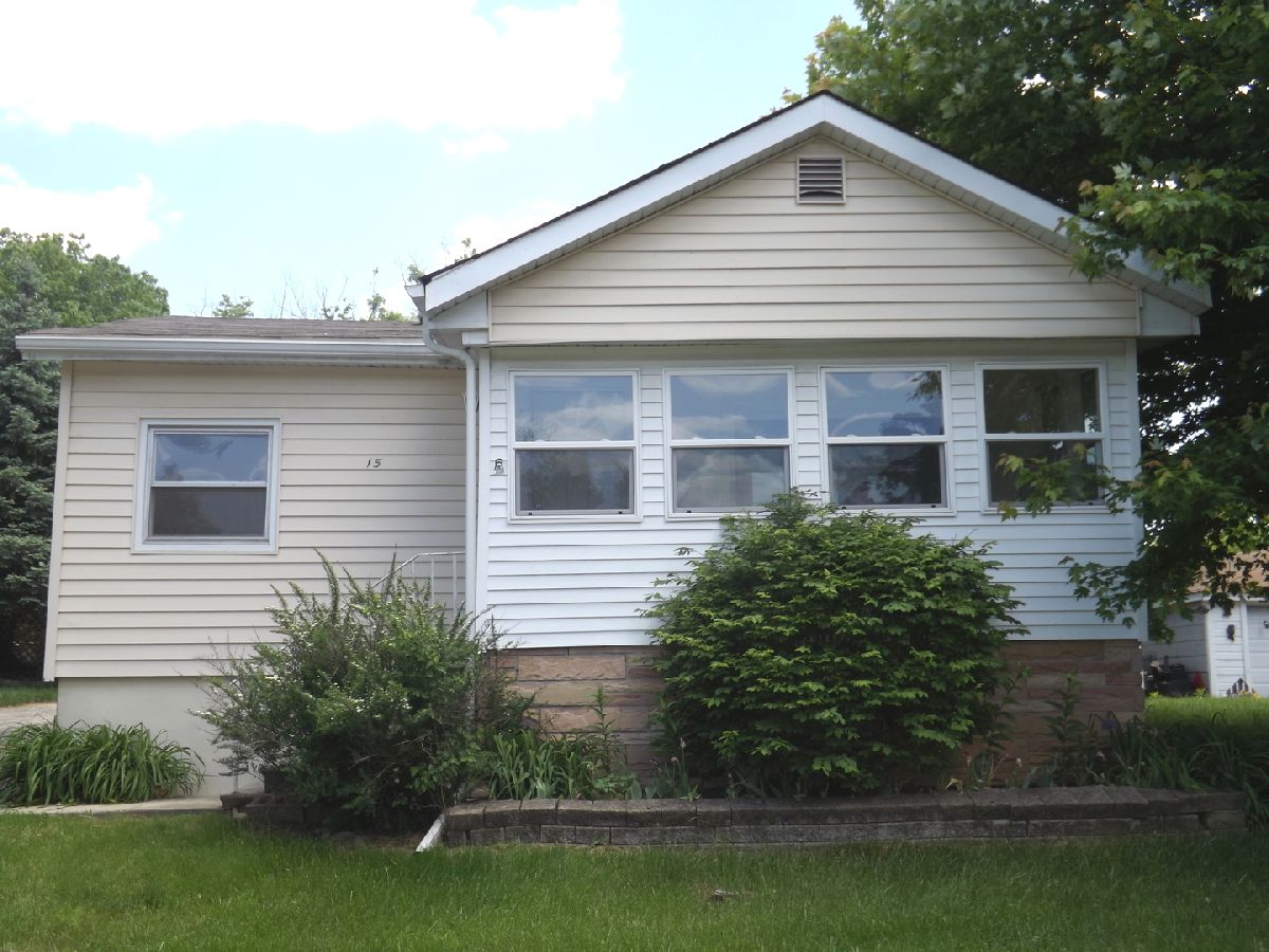 Homes Sold Oakwood Hills Cary Illinois, 15 Hickory