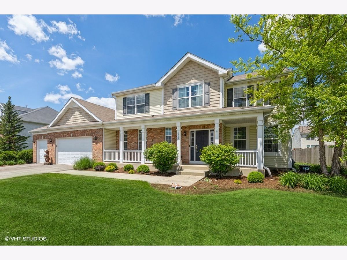 Homes Sold Siena At Tuscany Woods Hampshire Illinois, 1242 Villa