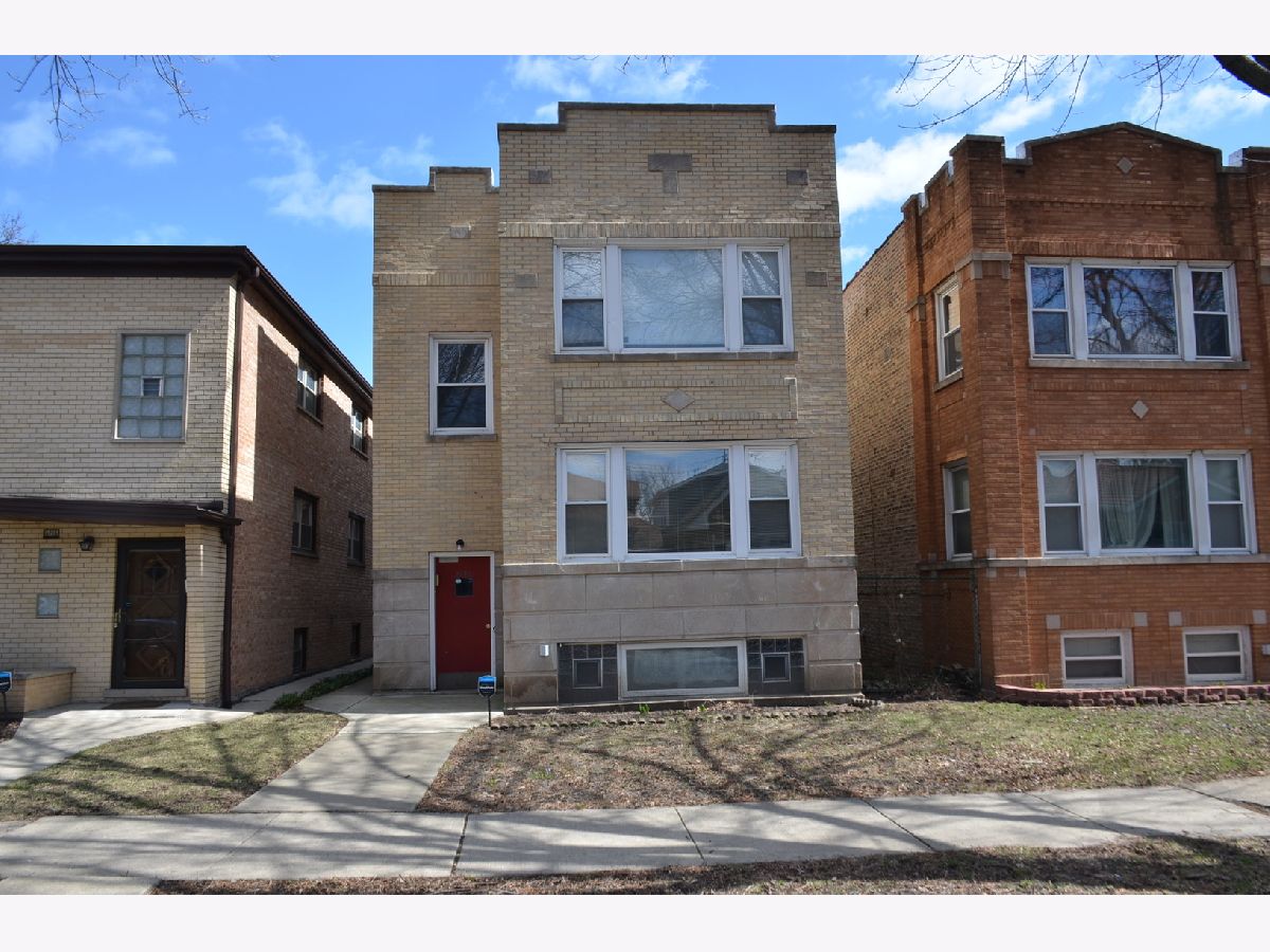 Homes & Condominiums Sold Arcadia Terrace Chicago Illinois, 5753 Fairfield
