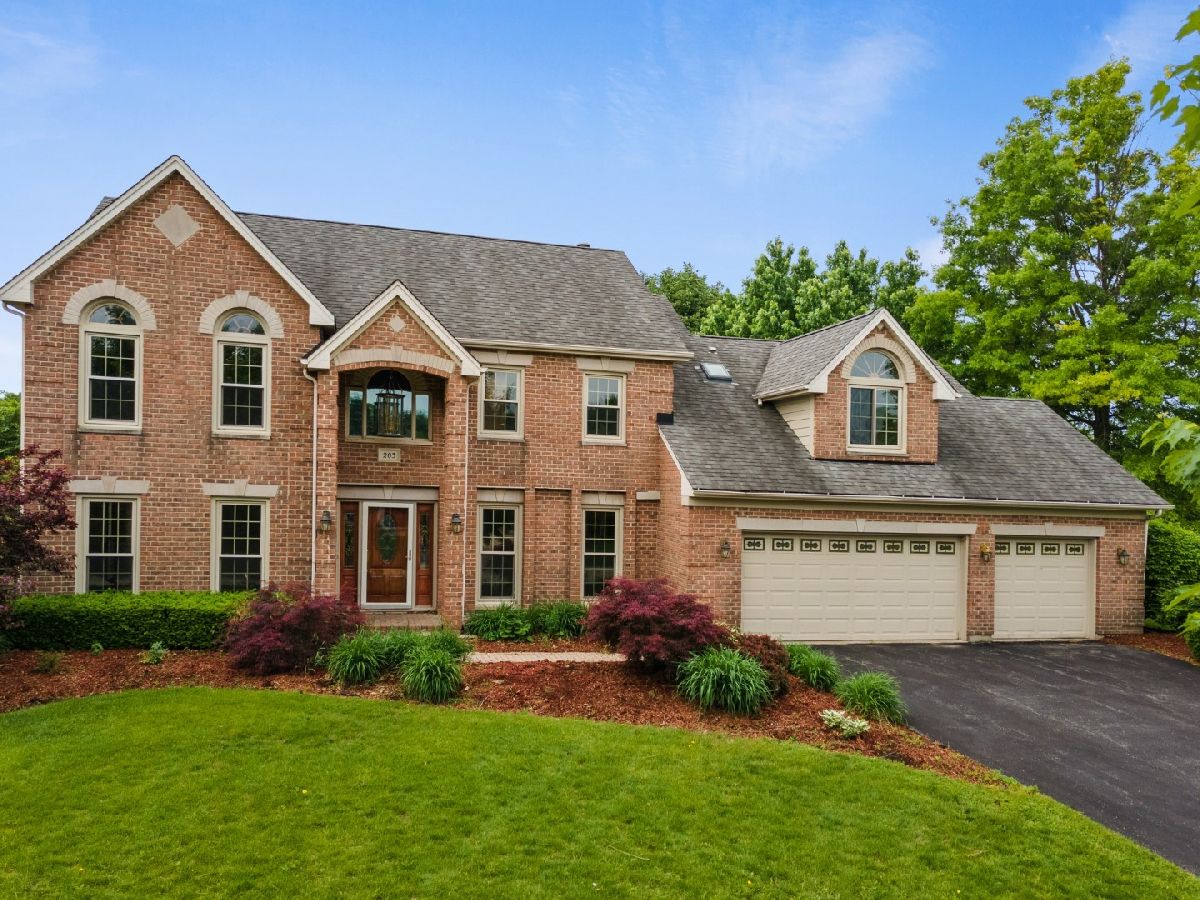 Homes Sold Red Gate St Charles Illinois, 203 Abbeywood