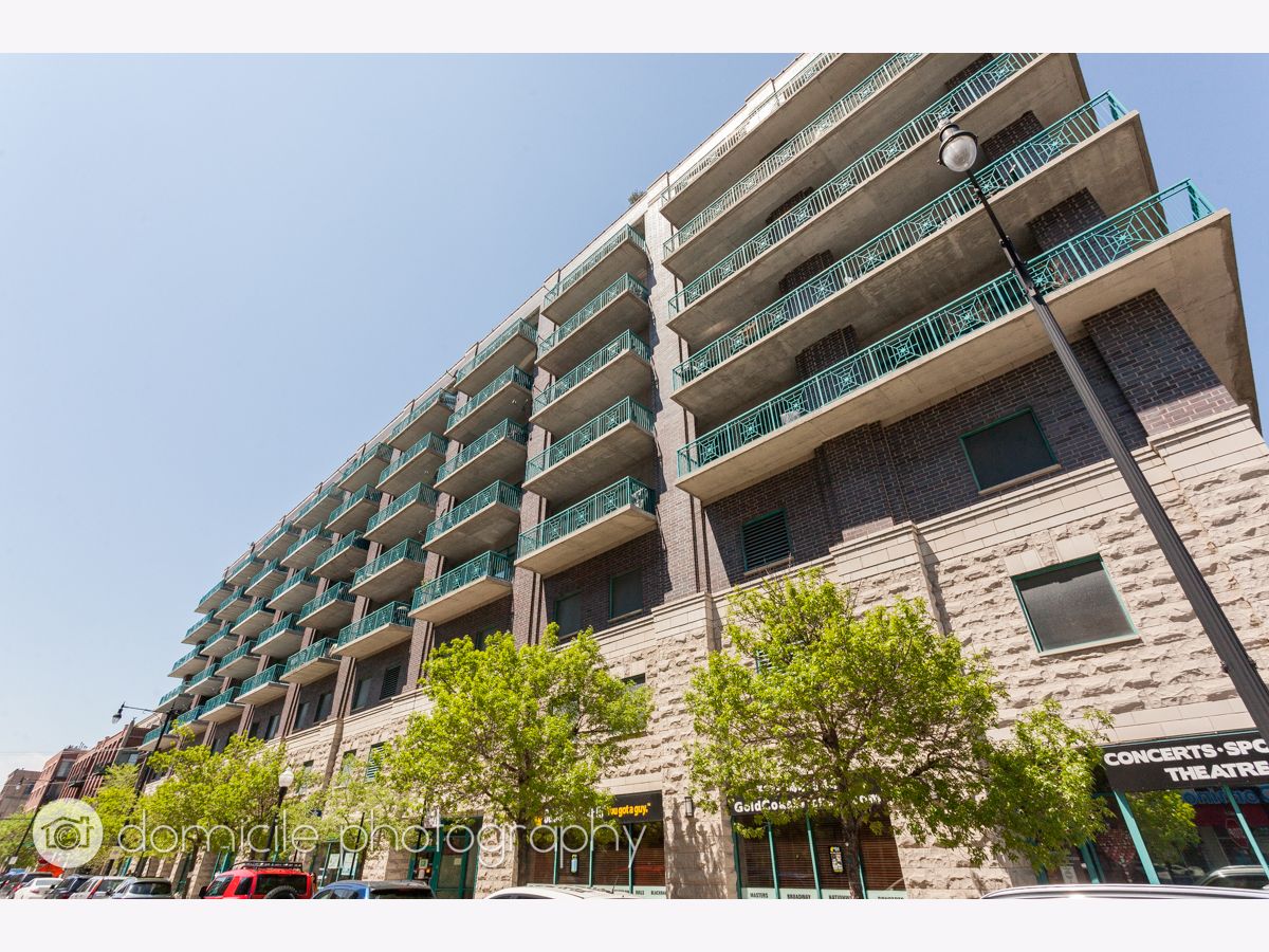 Condominiums Rented Madison Manor Chicago Illinois, 910 Madison