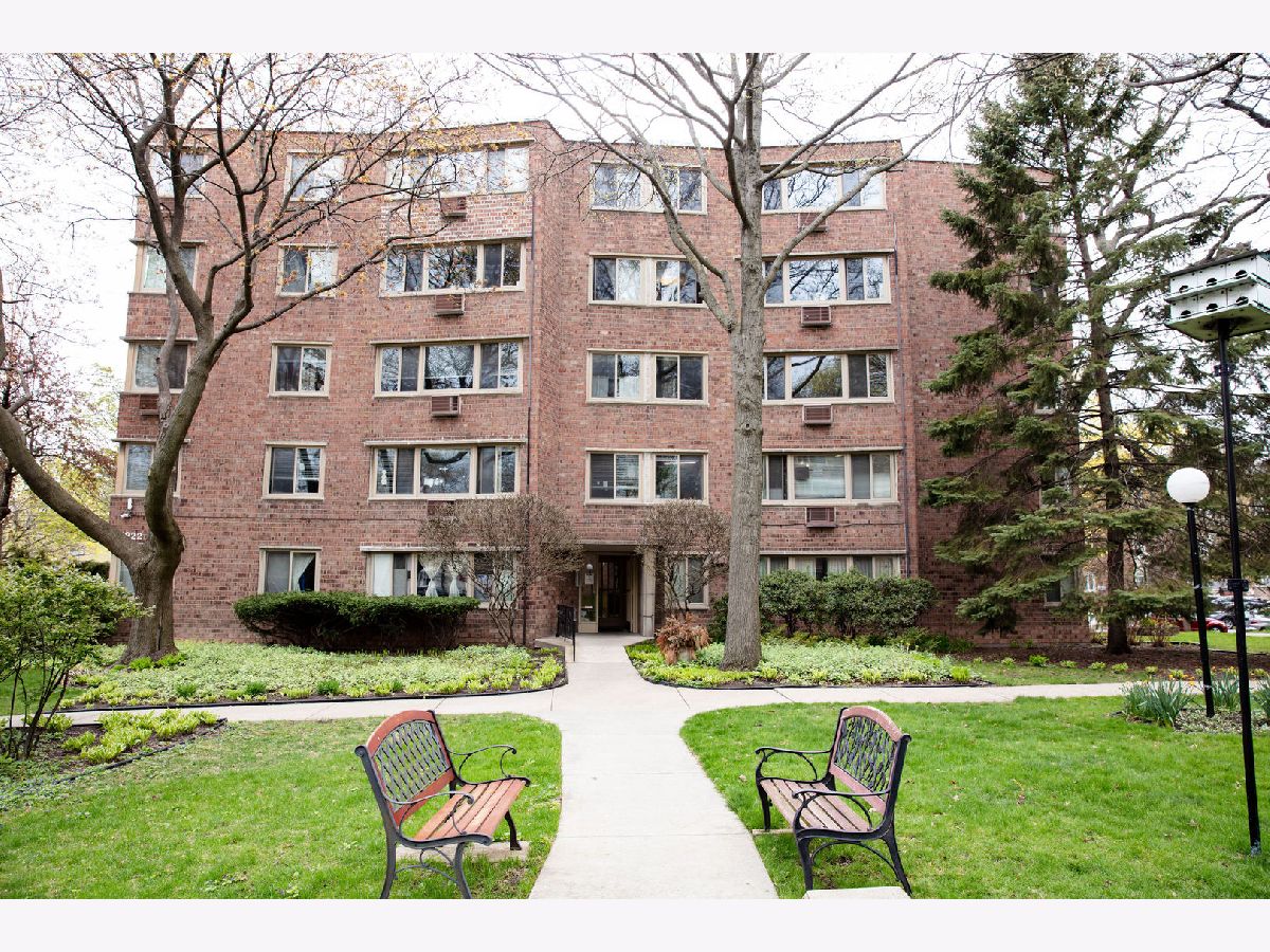 Condos & Townhomes Sold Winchester Hood Extension B Chicago Illinois, 1922 Hood
