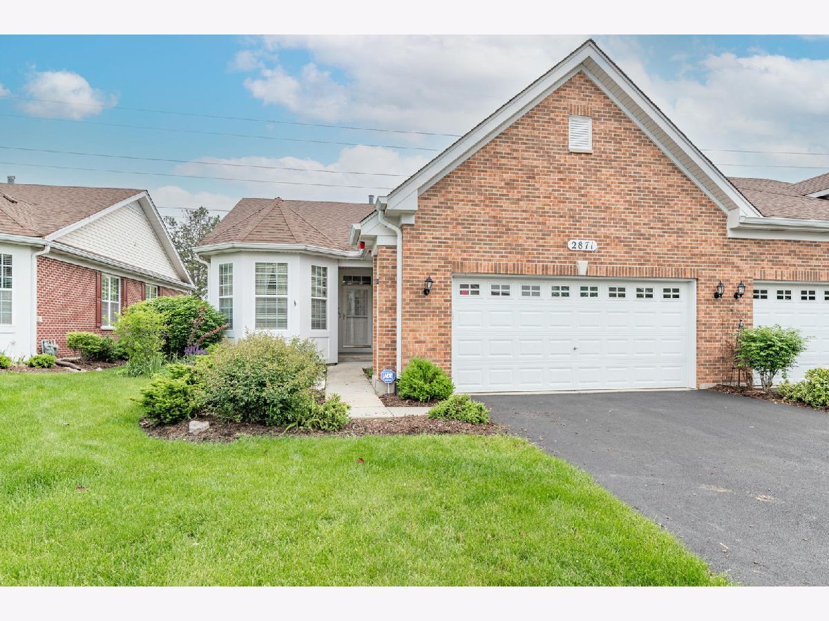 Townhomes Sold Hampton Park Naperville Illinois, 2871 Bond