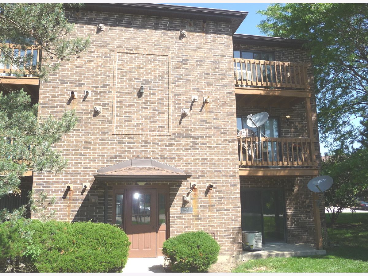 Condominiums Sold The Trails At Abbeywood Lisle Illinois, 2238 Abbeywood
