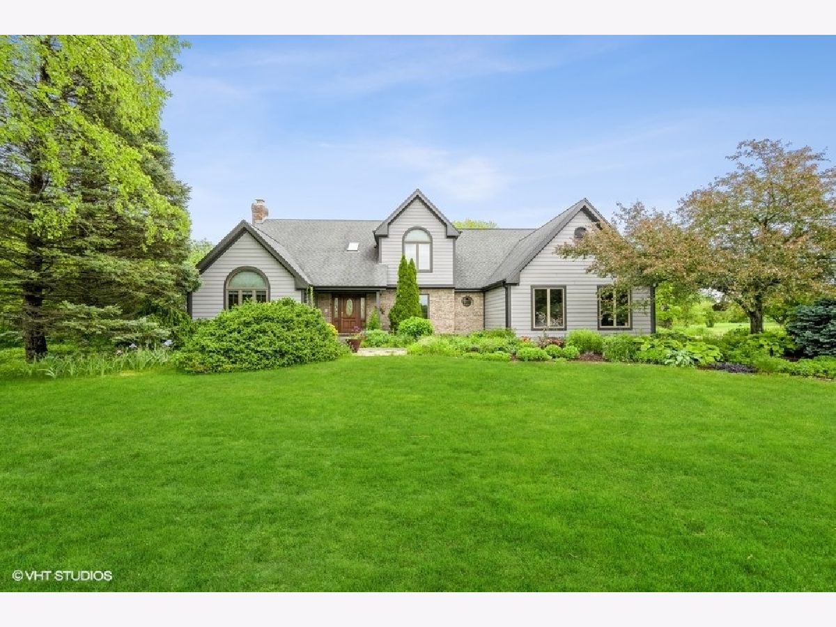 Homes Sold Arlington Estates Campton Hills Illinois, 8N161 Phar Lap