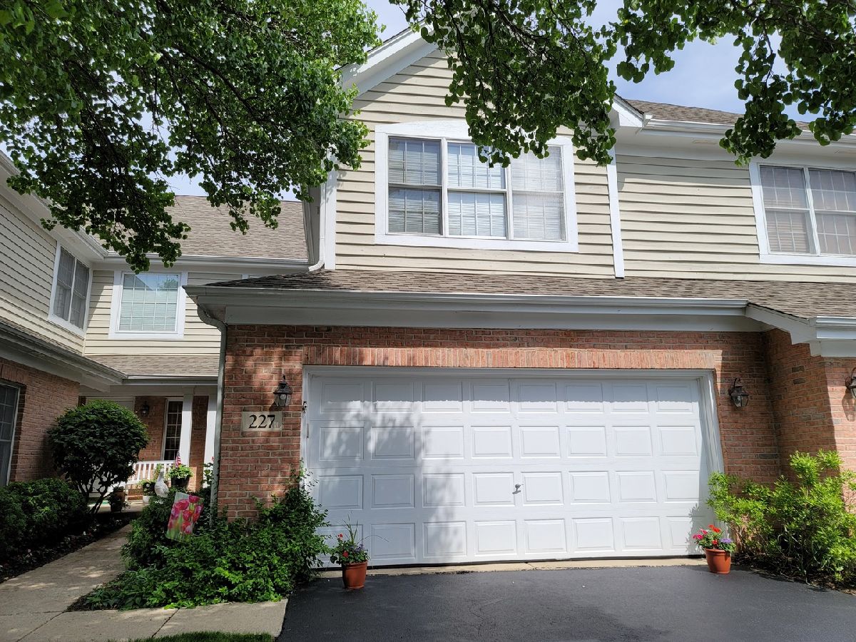 Townhomes Sold Orchard Place Glen Ellyn Illinois, 227 Orchard