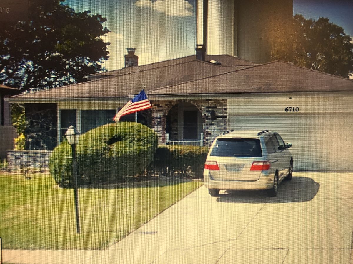 Homes Sold Farmingdale Heights Darien Illinois, 6710 Charleston