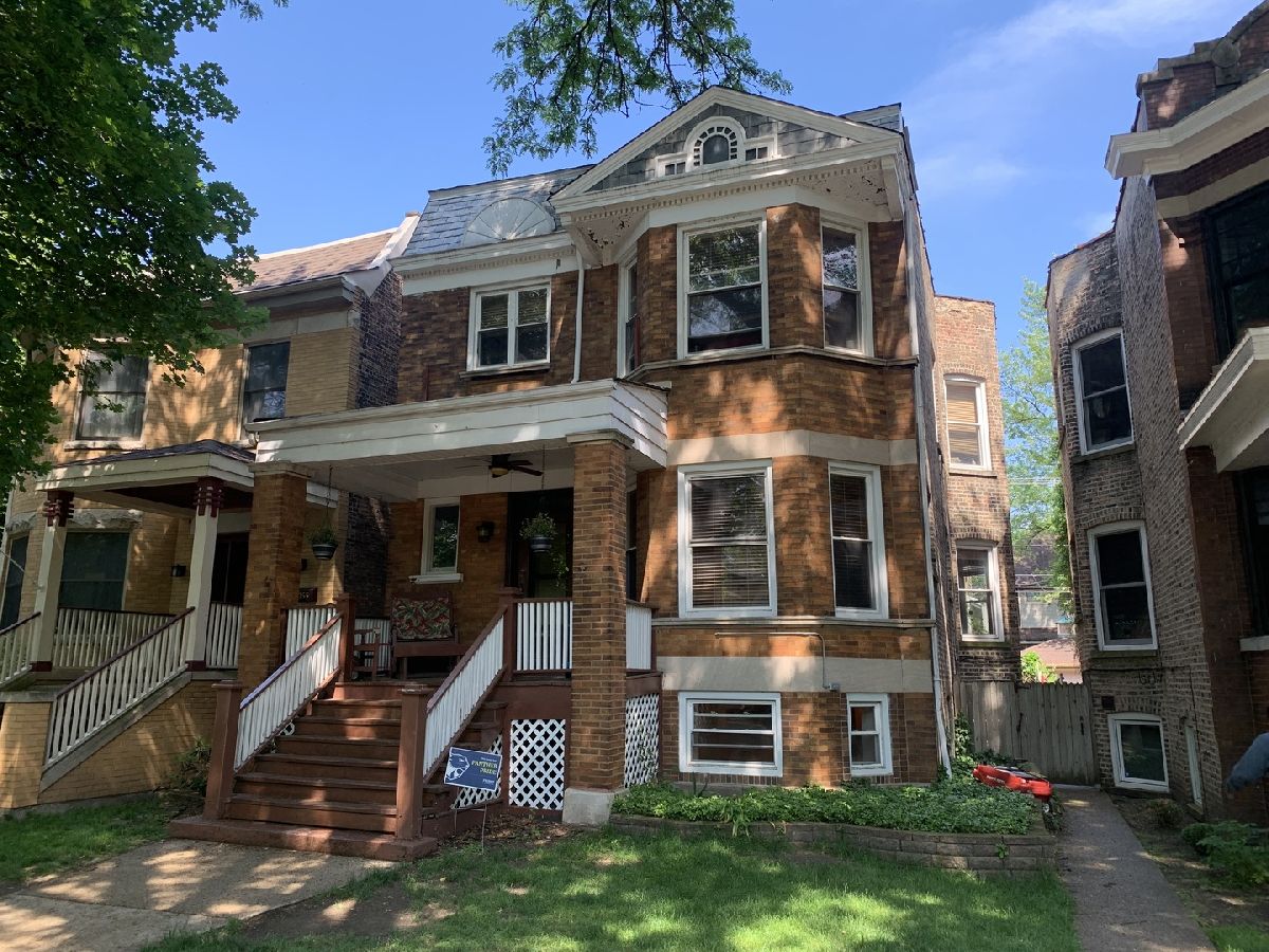 Homes & Condominiums Rented Lakewood Balmoral Chicago Illinois, 5353 Wayne